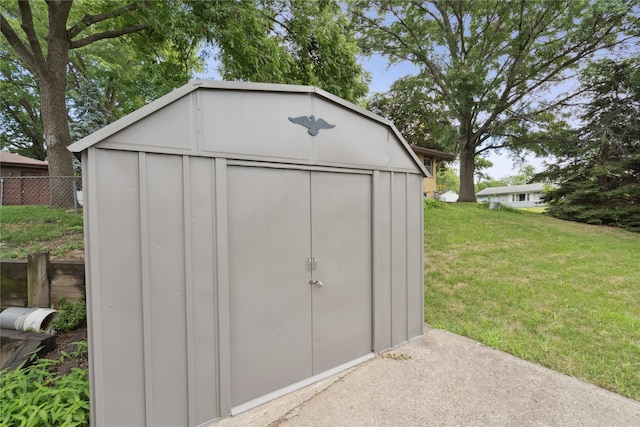 8066 Pilmer Dr, Des Moines, IA 50320 - view of shed