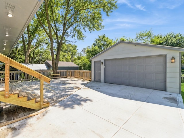 4518 SE 6th St, Des Moines, IA 50315 - view of detached garage