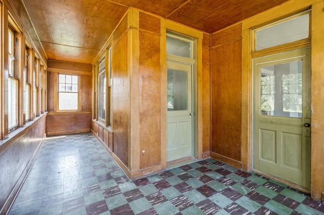 913 Fremont St, Des Moines, IA 50316 - view of unfurnished sunroom
