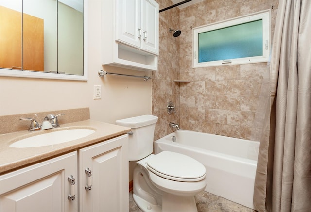 1022 Trisha Ave, Des Moines, IA 50313 - bathroom with shower / bathtub combination with curtain and vanity