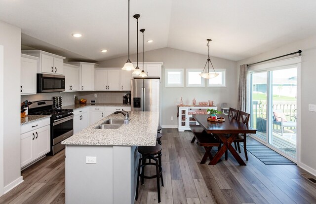 802 NE Elm St, Elkhart, IA 50073 - photo 6