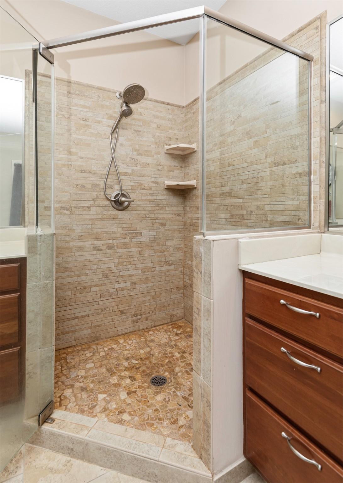 1325 NE 31st St, Ankeny, IA 50021 - photo 13