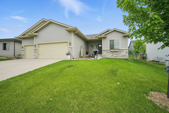 8704 Highland Oaks Dr, Johnston, IA 50131 - photo 2