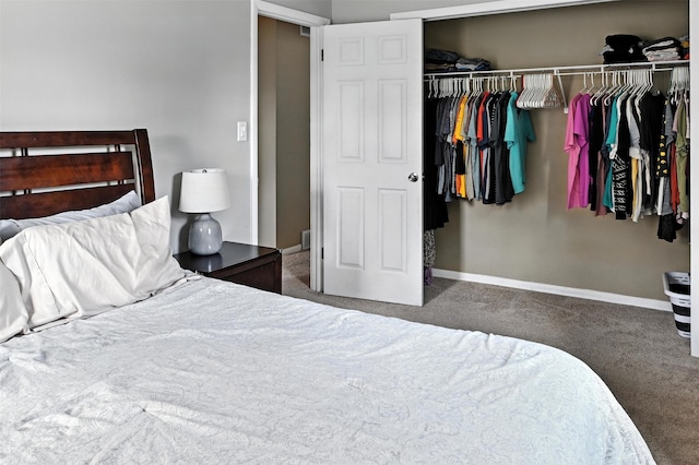 3832 Richmond Ave, Des Moines, IA 50317 - bedroom with carpet floors and a closet