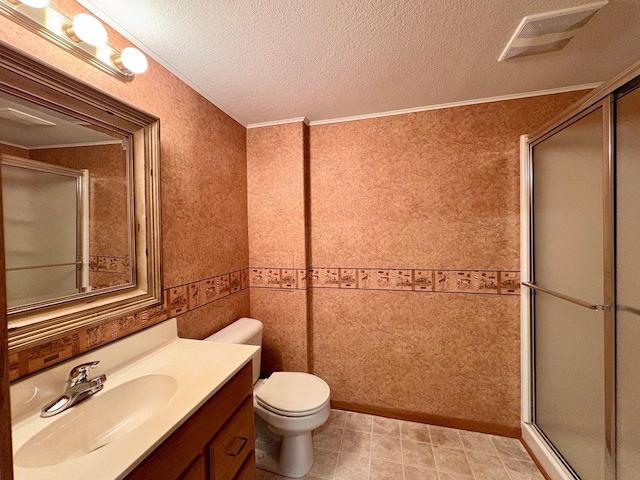 8844 Meredith Dr, Urbandale, IA 50322 - full bathroom with vanity, wallpapered walls, a shower with shower door, ornamental molding, and a textured ceiling