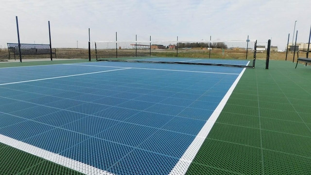 3213 NW Linwood Ln, Ankeny, IA 50023 - view of tennis court