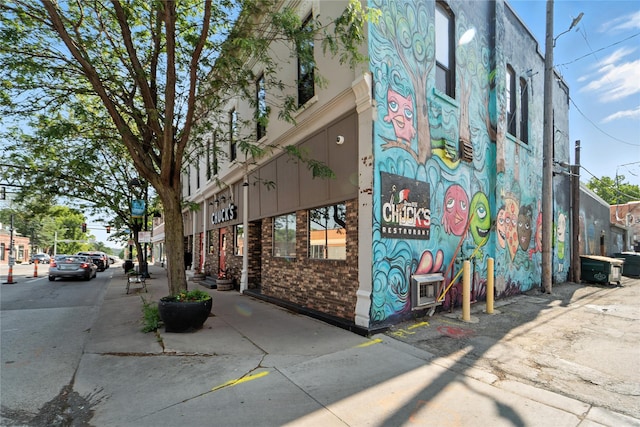 3935 8th St, Des Moines, IA 50313 - view of building exterior