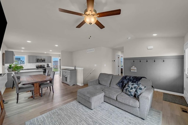 4412 NW 12th St, Ankeny, IA 50023 - living room featuring light wood-type flooring, ceiling fan, and recessed lighting