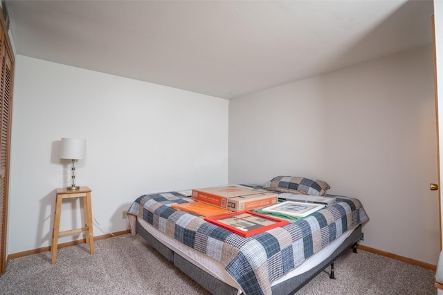 5625 Kingman Ave, Des Moines, IA 50311 - bedroom featuring carpet