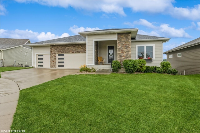 9416 Rushbrook Dr, Johnston, IA 50131 - photo 1