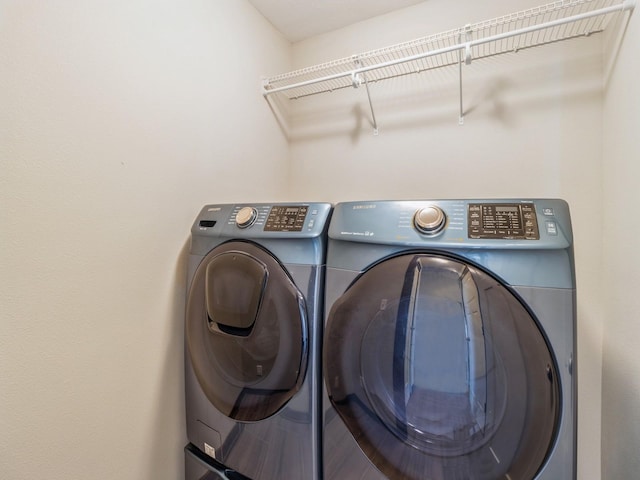 8955 Jamison Dr, West Des Moines, IA 50266 - laundry area with washing machine and dryer