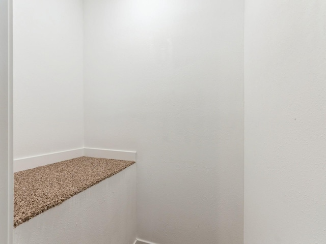 404 S B St, Indianola, IA 50125 - detailed view