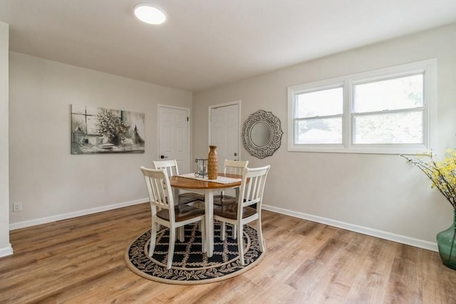3901 Lawnwoods Dr, Des Moines, IA 50310 - dining room featuring wood finished floors
