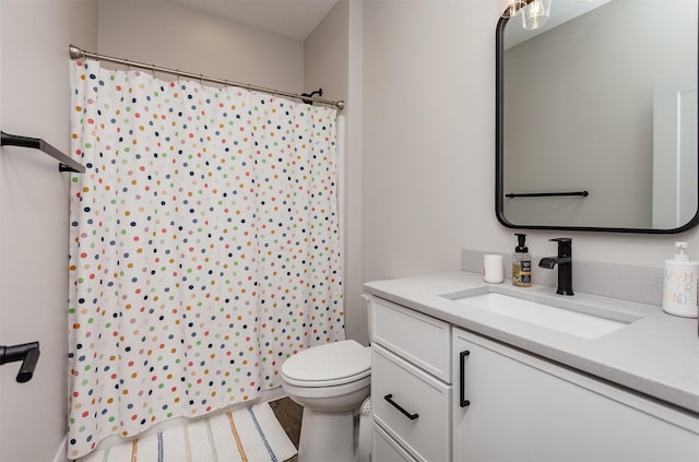 16320 Northpark Dr, Urbandale, IA 50323 - full bathroom featuring vanity and curtained shower