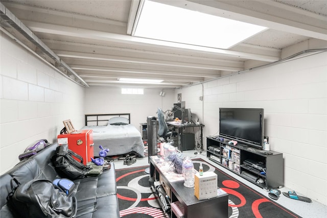 729 SE 3rd St, Ankeny, IA 50021 - garage featuring concrete block wall