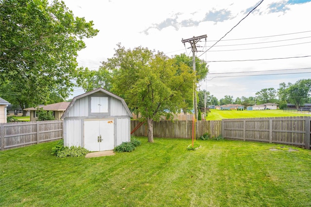 729 SE 3rd St, Ankeny, IA 50021 - fenced backyard with a storage unit