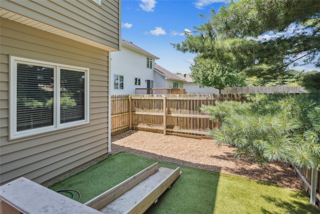 303 Trevor Ct, Norwalk, IA 50211 - view of yard
