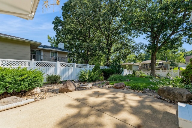 4511 67th St, Urbandale, IA 50322 - view of patio / terrace