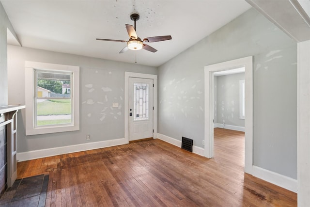 3907 50th St, Des Moines, IA 50310 - foyer entrance featuring wood-type flooring and ceiling fan