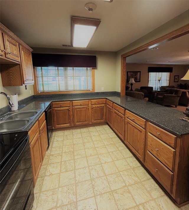 711 16th Ave Unit U203, Grinnell, IA 50112 - photo 27