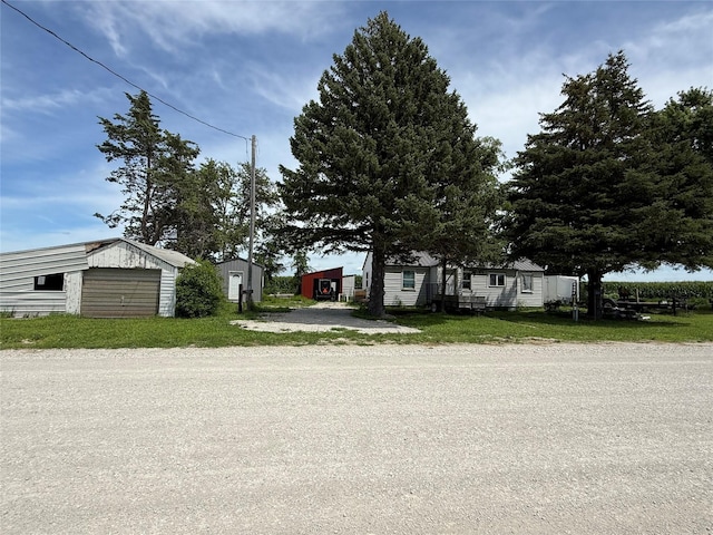 3028 Carver Rd, Winterset, IA 50273
