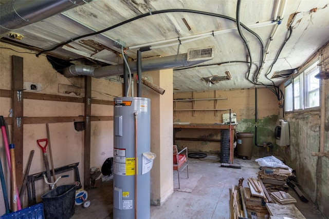 121 Cherry Ave, Ames, IA 50010 - basement featuring water heater