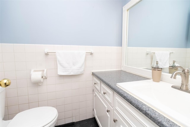 1809 79th St, Windsor Heights, IA 50324 - half bath featuring vanity and tile walls