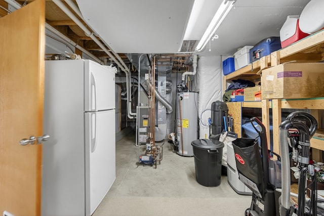 2618 13th St SW, Altoona, IA 50009 - unfinished below grade area with freestanding refrigerator and gas water heater