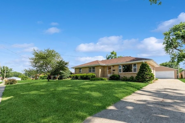 7210 Beechwood Dr, Urbandale, IA 50322 - ranch-style house with a front yard and brick siding