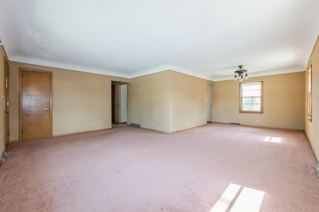 7210 Beechwood Dr, Urbandale, IA 50322 - unfurnished room with light carpet