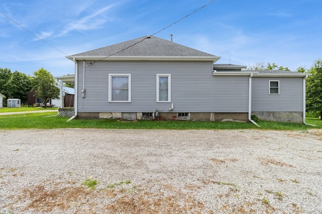 1805 S D Ave, Lovilia, IA 50150 - view of side of home