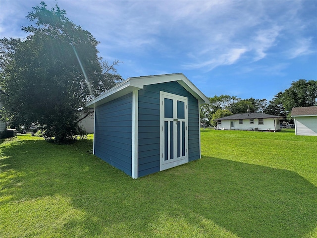 2814 Chicago Ave, Des Moines, IA 50317 - view of shed