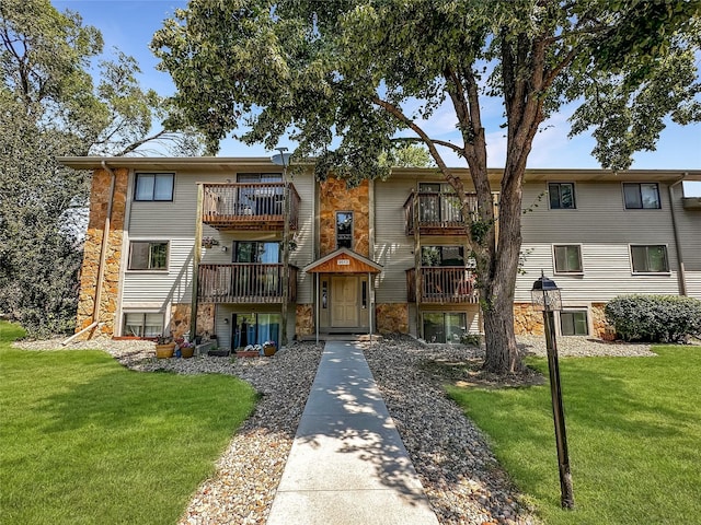 9513 University Ave Unit 12, Clive, IA 50325 - view of property