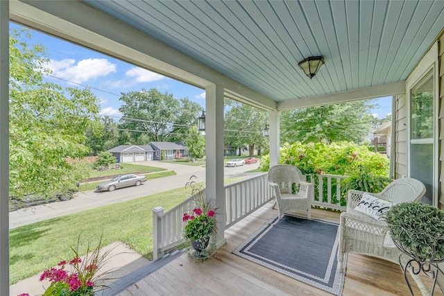 3602 64th St, Urbandale, IA 50322 - porch with a yard