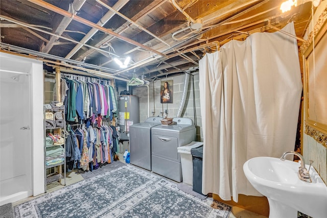 3602 64th St, Urbandale, IA 50322 - unfinished below grade area featuring washer and dryer and gas water heater
