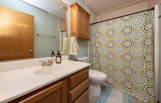 5030 Oakcreek Dr, Norwalk, IA 50211 - bathroom with vanity and a shower with shower curtain