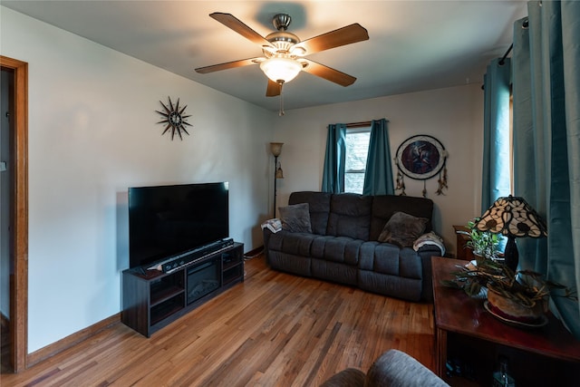 618 Lewis Ave, Norwalk, IA 50211