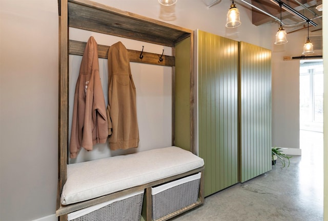 120 SW 5th St Unit 306, Des Moines, IA 50309 - mudroom featuring finished concrete flooring