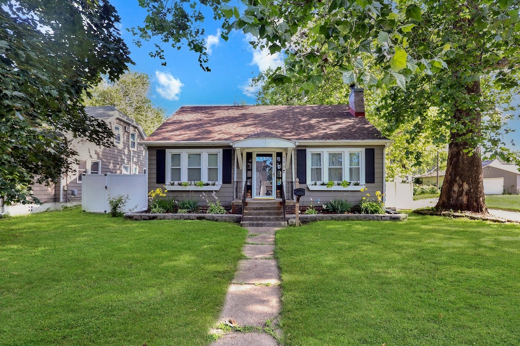 618 Arthur Ave, Des Moines, IA 50313 - photo 1