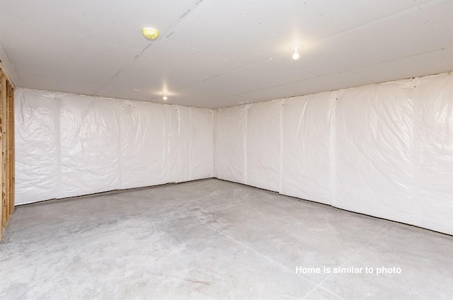 2531 Shaw St, Des Moines, IA 50317 - photo 17