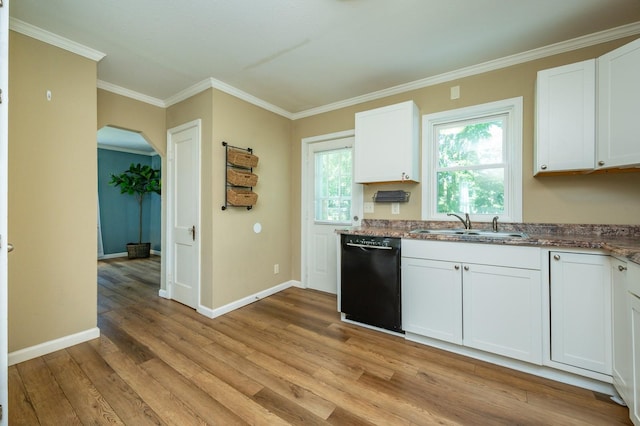 512 11th St, West Des Moines, IA 50265 - kitchen featuring dishwasher, light wood finished floors, crown molding, white cabinetry, and arched walkways