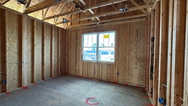 1910 NE Pond View Ct, Ankeny, IA 50021 - view of misc room