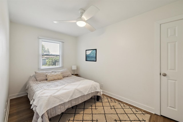 3025 Dean Ave, Des Moines, IA 50317 - bedroom with ceiling fan and light wood-type flooring