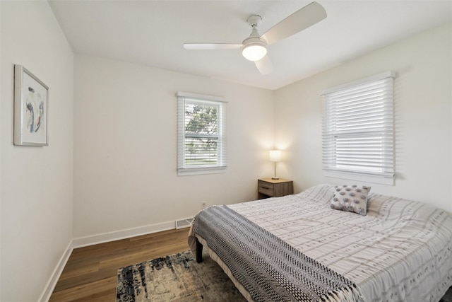 3025 Dean Ave, Des Moines, IA 50317 - bedroom featuring wood finished floors and a ceiling fan