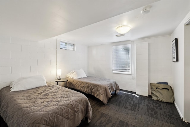 3025 Dean Ave, Des Moines, IA 50317 - bedroom with concrete block wall