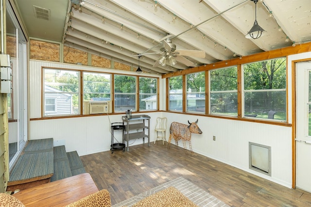 2525 27th Pl, Des Moines, IA 50310 - unfurnished sunroom featuring a ceiling fan, vaulted ceiling, and cooling unit