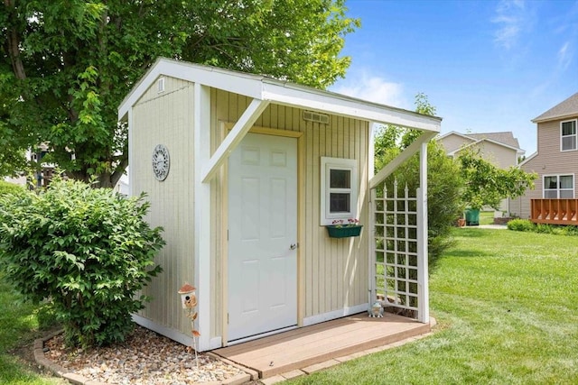 827 SW 46th St, Ankeny, IA 50023 - view of shed