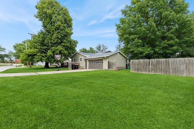1525 Rapids St, Adel, IA 50003 - view of front facade featuring concrete driveway and a garage