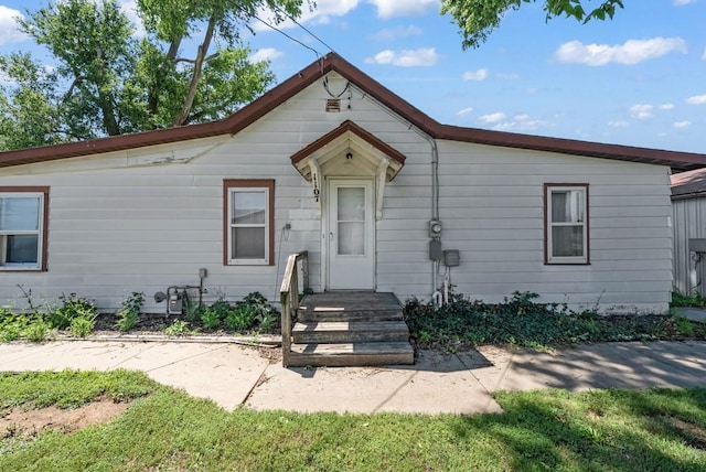 1107 E 12th St N, Newton, IA 50208 - view of front of house