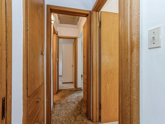 4041 Columbia St, Des Moines, IA 50313 - hall with carpet floors